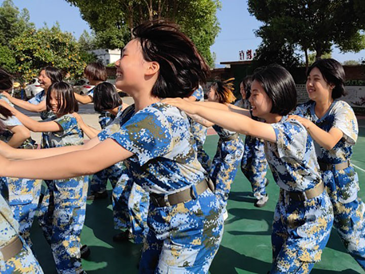 军事训练